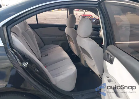 2009 Kia Optima Lx z USA, uszkodzony, nr VIN KNAGE228995316346